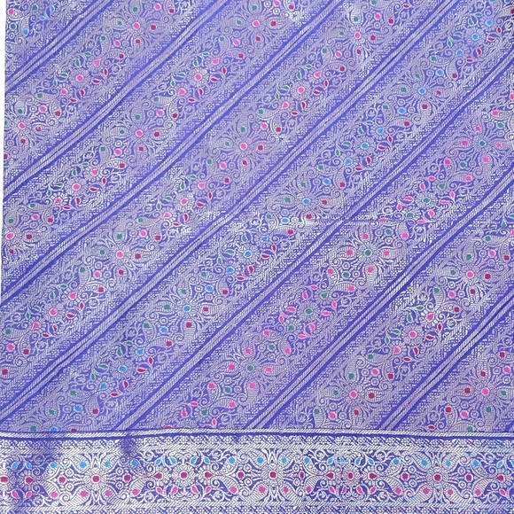 Unique Silk Iridescent Purple Patchwork Batik Bedspread/ Coverlet from India - Picture 5 of 14